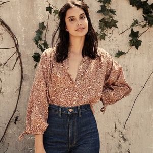 Doen O'Keefe Blouse in Red Floral Prancing Fawn S